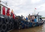 Tim SAR Gabungan Lakukan Pencarian Pekerja Jembatan Sungai Sambas Besar
