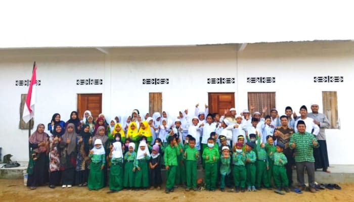 Pondok Pesantren Modern Sajdah Makkiyah Pontianak