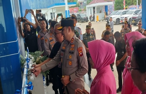 Kapolda Kalbar Resmikan Gedung Satpas Polres Singkawang