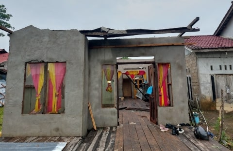 Diterjang Angin Puting Beliung, Delapan Rumah di Kubu Raya Rusak