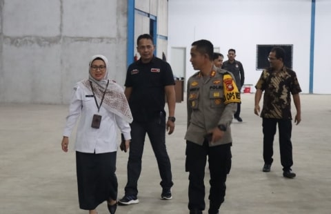 Jelang Pemilu 2024, Kapolres Kubu Raya Lakukan Pengecekan Logistik di Pergudangan Sakura