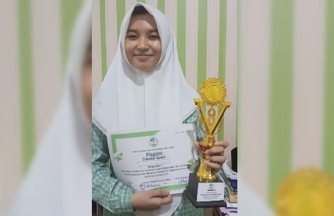 Fadilah Alimah Juara 1 Lomba Cipta Puisi Oleh PC Pergunu Kota Pontianak