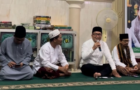 Sujiwo Donasikan 40 Juta untuk Masjid Darusysyakirin di Sungai Raya Dalam