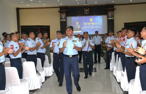 Pengarahan Kasau Kepada Seluruh Personel Lanud Supadio