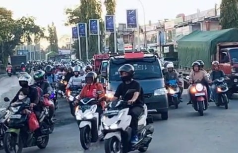 Perbaikan Jembatan Kapuas 2 Sebabkan Kemacetan Parah, Satlantas Polres Kubu Raya Atur Arus Lalu Lintas. Foto/Istimewa. 