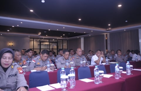 Kapolda Kalbar Berikan Apresiasi Kepada Satker Polda dan Polres Jajaran yang Telah Aktif dan Berkinerja Baik di Bidang Kehumasan. Foto/Istimewa. 