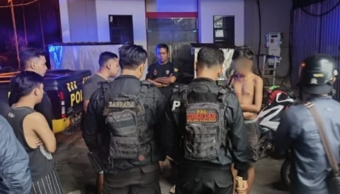 Gagalkan Aksi Tawuran, Polres Kubu Raya Amankan 6 Remaja dan 2 Celurit