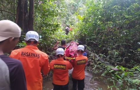 Tim SAR Gabungan Evakuasi Nenek Pencari Pakis di Sejiram