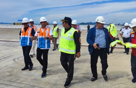 Lasarus Komitmen Majukan Terminal Kijing Pelabuhan Pontianak. Foto/Istimewa. 