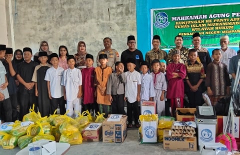 HUT Mahkamah Agung ke-79, Pengadilan Negeri Mempawah Gelar Bakti Sosial. Foto/Istimewa. 