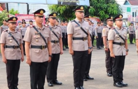 Sertijab 6 Kapolsek, Ini Pesan Kapolres Ketapang. Foto/Istimewa. 