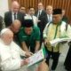 Paus Fransiskus Tandatangani Deklarasi Jakarta-Vatikan Saat Bertemu Ketum GP Ansor dan OKP Lintas Agama