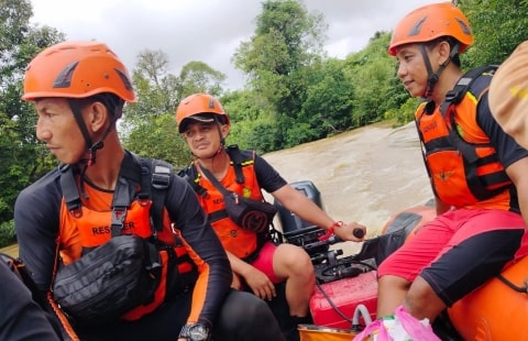 Terjatuh Dari Jembatan, Anak 10 Tahun di Angkayar Landak Ditemukan Meninggal