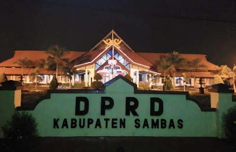 Kantor DPRD Sambas