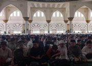 Sebanyak 1700 Siswa Madrasah Gemakan Sholawat di Masjid Raya Mujahidin