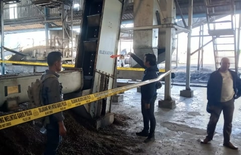 Polisi Lakukan Penyelidikan Intensive Terhadap Tewasnya Pekerja Didalam Mesin CM Elevator