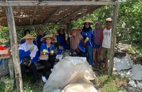 DPC IWAPI Kubu Raya Lakukan Kunjungan UMKM Binaan di Desa Sungai Bulan