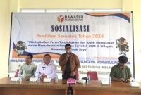 Panwascam Sungai Raya Libatkan Tokoh Agama dan Masyarakat Awasi Pilkada 2024. Foto/Istimewa. 