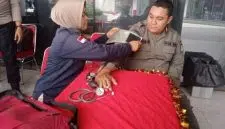 Tim Kesehatan Polres Kubu Raya Berikan Layanan Kesehatan untuk Personel dan Pemudik. Foto/Istimewa. 