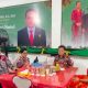 Keterangan Foto: Bupati Landak Terpilih saat menghadiri open house di Kediaman Ketua DPRD Kabupaten Landak.