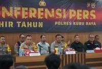 Konferensi Pers Polres Kubu Raya: Dari 270 Kasus, 197 Berhasil Diselesaikan. Foto/Istimewa. 