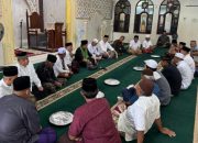 Sujiwo Donasikan Rp40 Juta untuk Masjid Darusysyakirin Sungai Raya Dalam