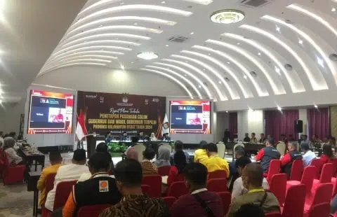 Komisi Pemilihan Umum (KPU) Kalimantan Barat menggelar Rapat Pleno Terbuka Penetapan Pasangan Calon Gubernur dan Wakil Gubernur Kalimantan Barat Terpilih Hasil Pilkada serentak tanggal 27 November 2024, di Hotel Mercure, Kota Pontianak, Kamis (09/01/25). Foto/Istimewa. 