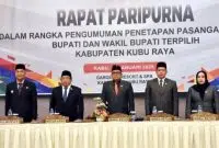 Pj Bupati Kubu Raya Hadiri Rapat Paripurna Penetapan Pasangan Calon Bupati dan Wakil Bupati. Foto/Istimewa. 