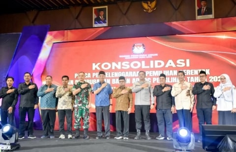 Pj Bupati Kubu Raya Hadiri Rapat Konsolidasi Pasca Pilkada Bersama Badan Adhoc