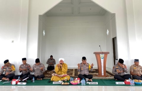 Isra Mi'raj di Polres Kubu Raya, Polisi Diajarkan Pentingnya Kejujuran dan Amanah