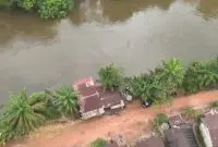 Warga Sanggau Tenggelam saat Menyeberangi Sungai Pasok. Foto/Istimewa. 