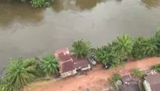 Warga Sanggau Tenggelam saat Menyeberangi Sungai Pasok. Foto/Istimewa. 