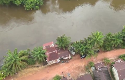 Warga Sanggau Tenggelam saat Menyeberangi Sungai Pasok