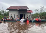 Gerak Cepat, LAZISNU PWNU Kalbar Salurkan Bantuan Korban Banjir