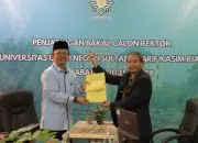 Prof Saefudin Daftarkan Diri Sebagai Calon Rektor UIN Suska Riau