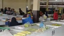 Pemkab Kubu Raya Lakukan Penataan Pedagang Pasar Rakyat Menanjak. Foto/Istimewa. 