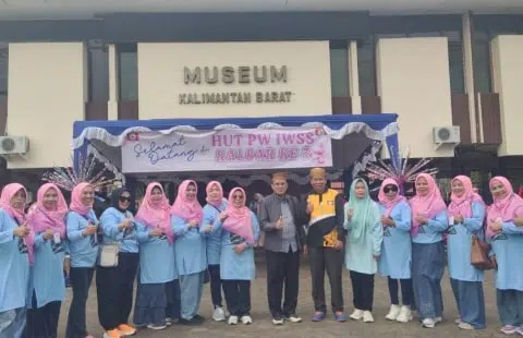 DPW Ikatan Wanita Sulawesi Selatan Kalbar Peringati HUT Ke-3. Foto/Istimewa. 