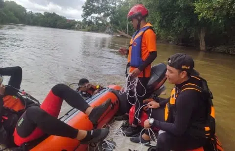 Tenggelam Saat Menyebrang Sungai, Warga Sandai Akhirnya Ditemukan. Foto/Istimewa. 