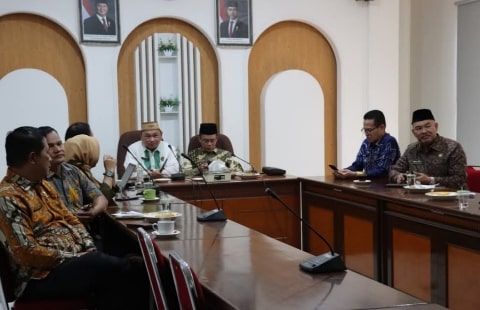 Kakanwil Kemenag Kalbar Hadiri Bengkel Kluster Kerjasama Sosial dan Budaya Sesok Malindo