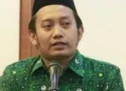 Penulis: Aris Adi Leksono