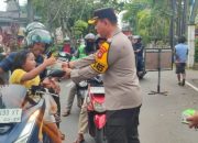 Kapolresta Pontianak Bagikan Takjil Ramadhan Untuk Masyarakat