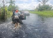 Banjir di Jalan Trans Kalimantan Sebabkan Kemacetan 7 Km, Polisi Atur Lalu Lintas