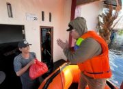 Pemkab Kubu Raya Gercep Tangani Korban Banjir Sungai Ambawang