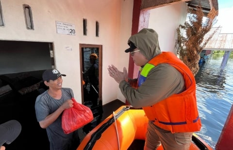 Pemkab Kubu Raya Gercep Tangani Korban Banjir Sungai Ambawang