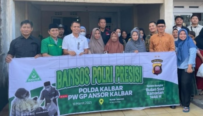 GP Ansor dan Polda Kalbar Gelar Bansos di Rumah Toleransi