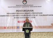 Kakanwil Muhajirin Yanis Apresiasi Pengukuhan Pengurus DWP Kemenag se-Kalbar