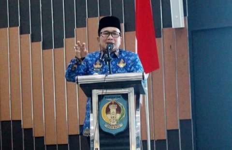 Bupati Sujiwo Ajak Masyarakat Jaga Warisan Karya Pemimpin Kubu Raya Sebelumnya