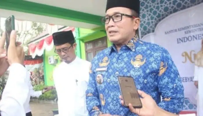 Bupati Kubu Raya Sujiwo Dukung Ponpes Bina Generasi Muda