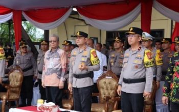 Polda Kalbar Gelar Apel Pasukan Operasi Ketupat Kapuas 2025