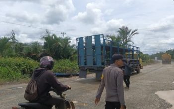 Jelang Lebaran, Polres Kubu Raya Lakukan Pengaturan Lalu Lintas di Jalan Trans Kalimantan